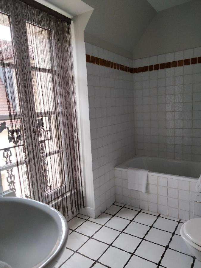 Les Appartements De Chablis Zewnętrze zdjęcie